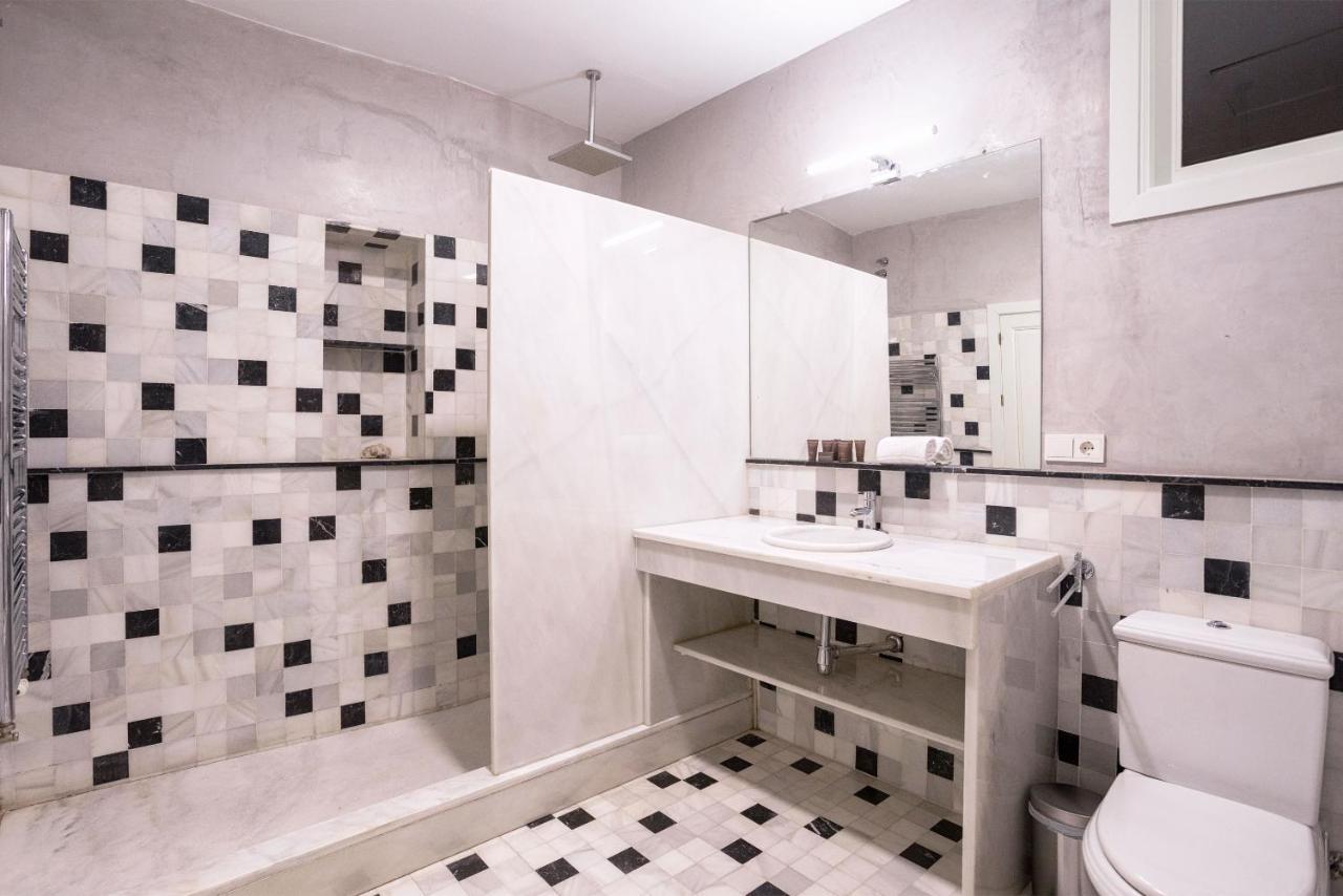 Genteel Home Palacio Abades Seville Ngoại thất bức ảnh
