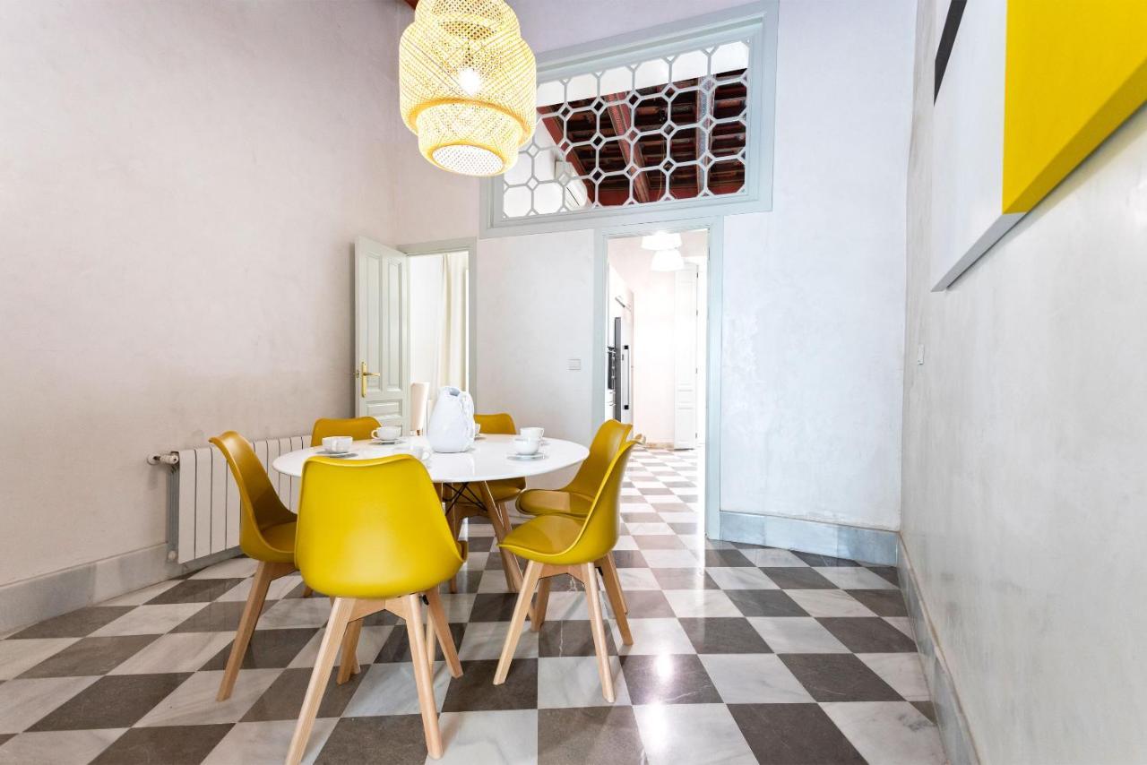Genteel Home Palacio Abades Seville Ngoại thất bức ảnh