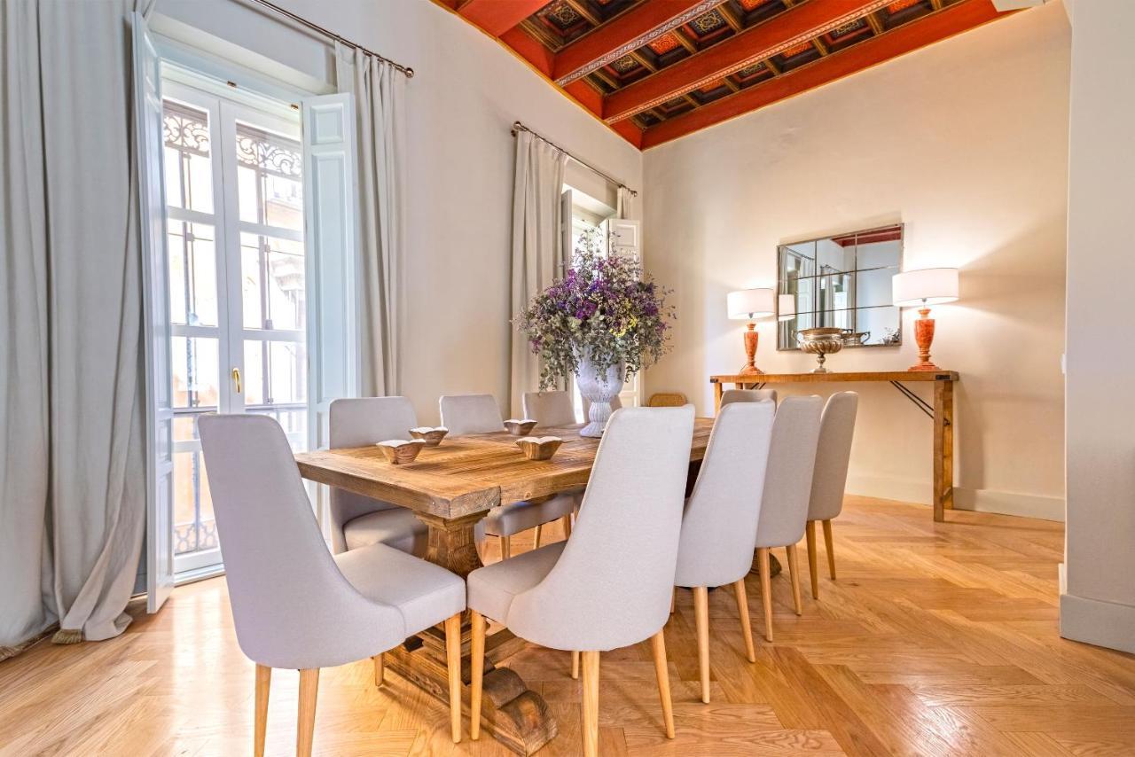 Genteel Home Palacio Abades Seville Ngoại thất bức ảnh