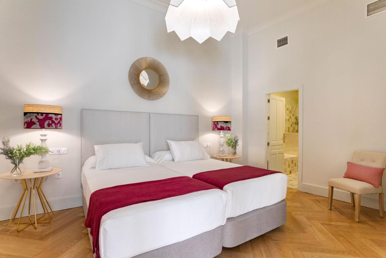 Genteel Home Palacio Abades Seville Ngoại thất bức ảnh