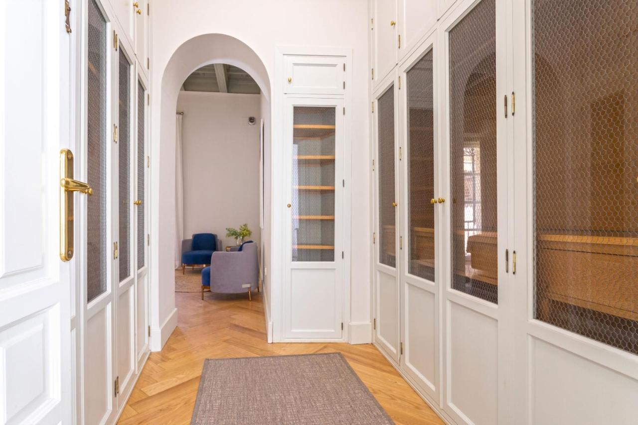 Genteel Home Palacio Abades Seville Ngoại thất bức ảnh