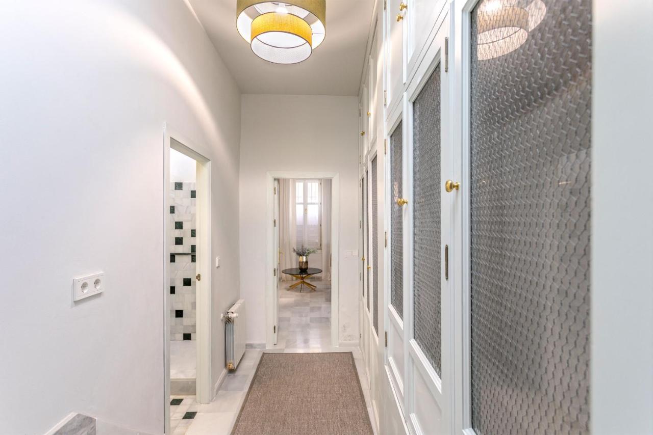 Genteel Home Palacio Abades Seville Ngoại thất bức ảnh